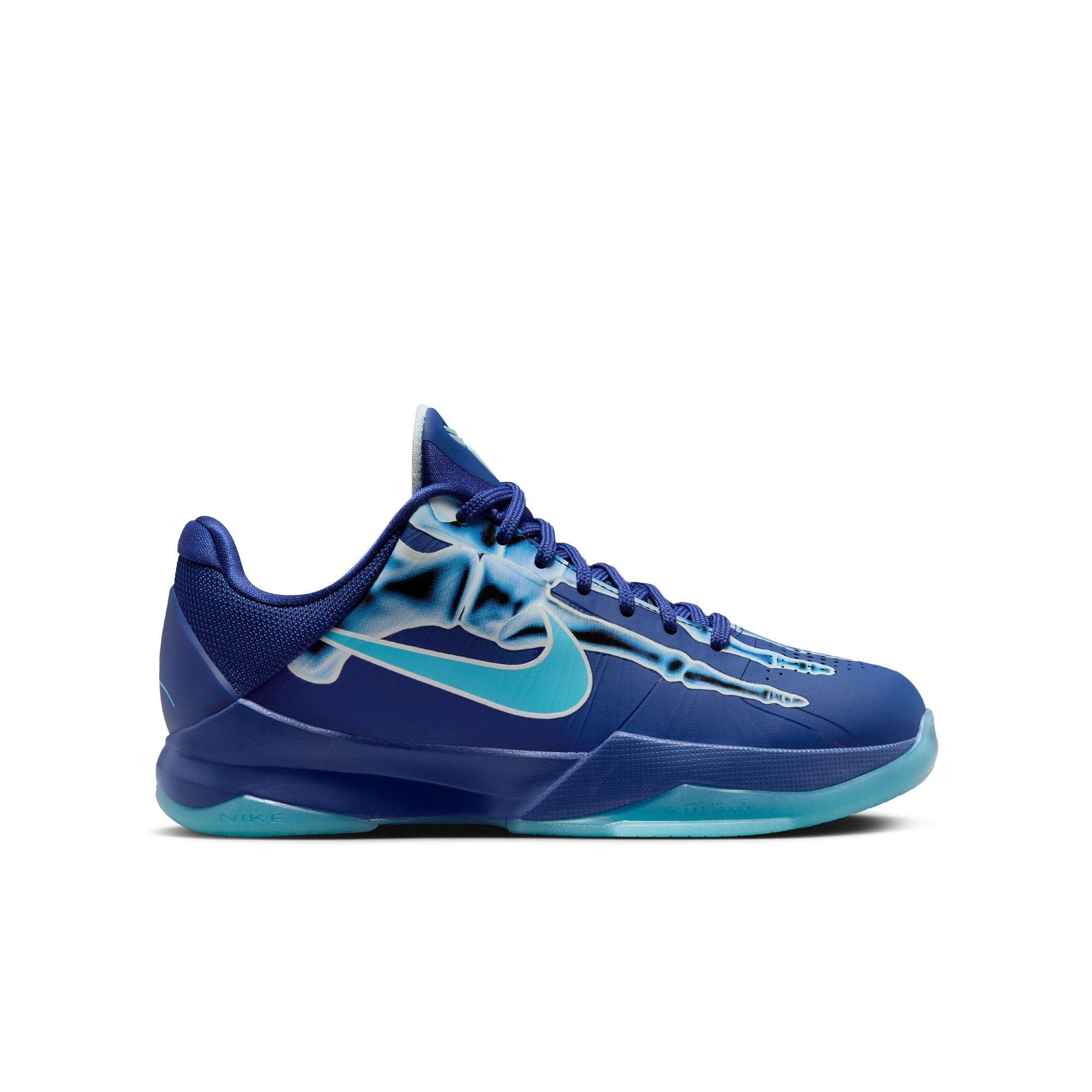 Nike kobe shoes grade school best sale